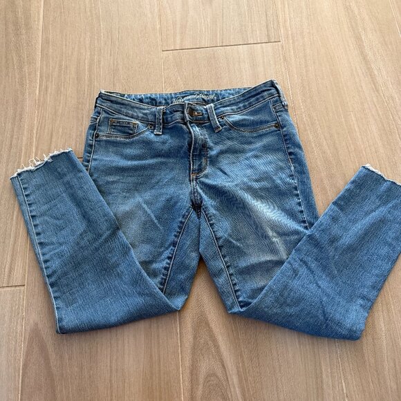 Universal Thread Jeans - Picture 3 of 4